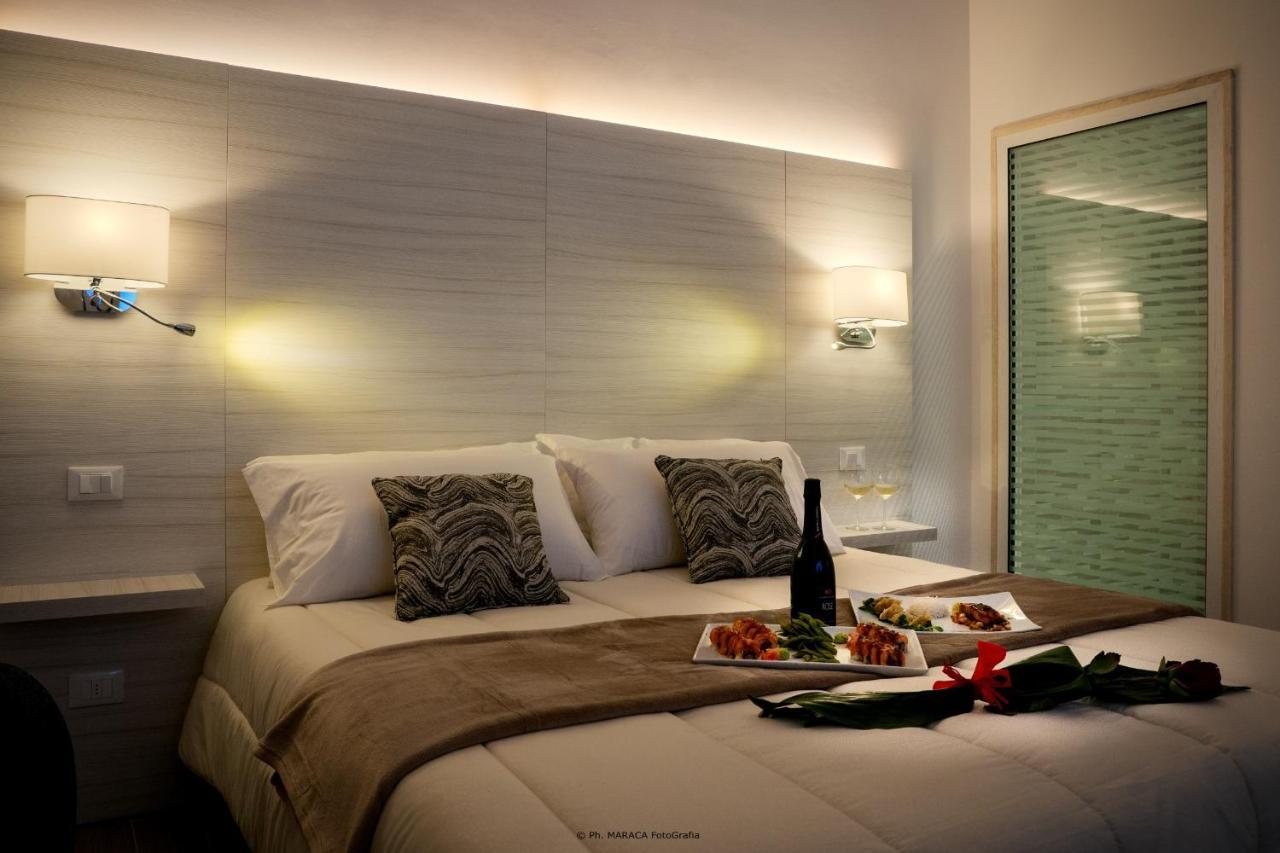 Hotiday Room Collection - Lecce Gianmarti Suite מראה חיצוני תמונה